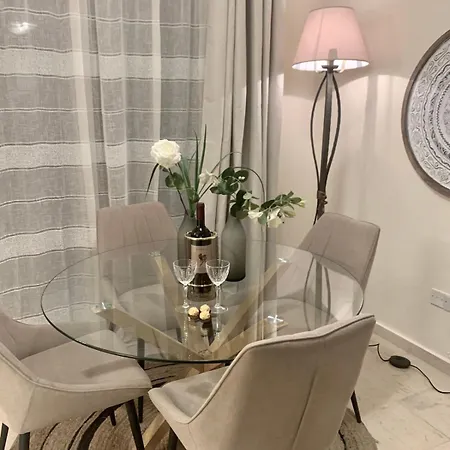 Appartement Stylish Well-equipped 2-bed Flat In Nicosia Centre