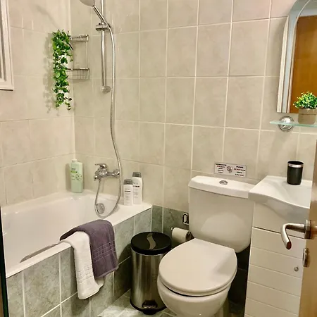 Daire Stylish Well-equipped 2-bed Flat In Nicosia Centre *