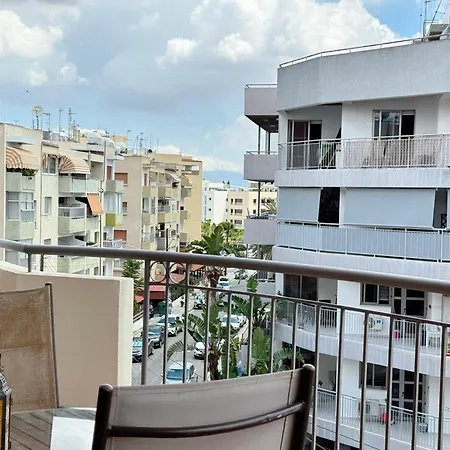 Nicosia 2-bedroom & Parking * Strovolos