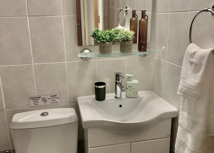 Stylish Well-equipped 2-bed Flat In Nicosia Centre *