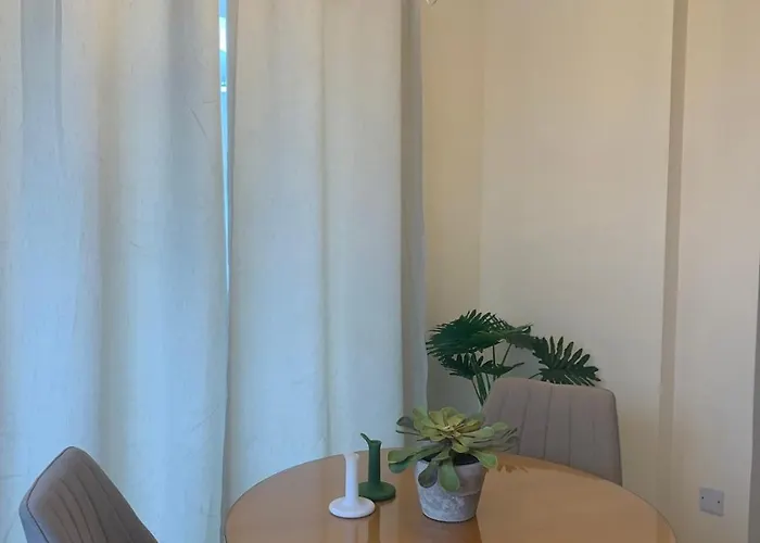 Stylish Well-equipped 2-bed Flat In Nicosia Centre * Strovolos