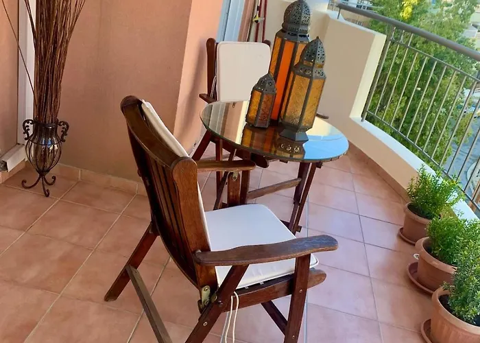 Stylish Well-equipped 2-bed Flat In Nicosia Centre Διαμέρισμα Strovolos