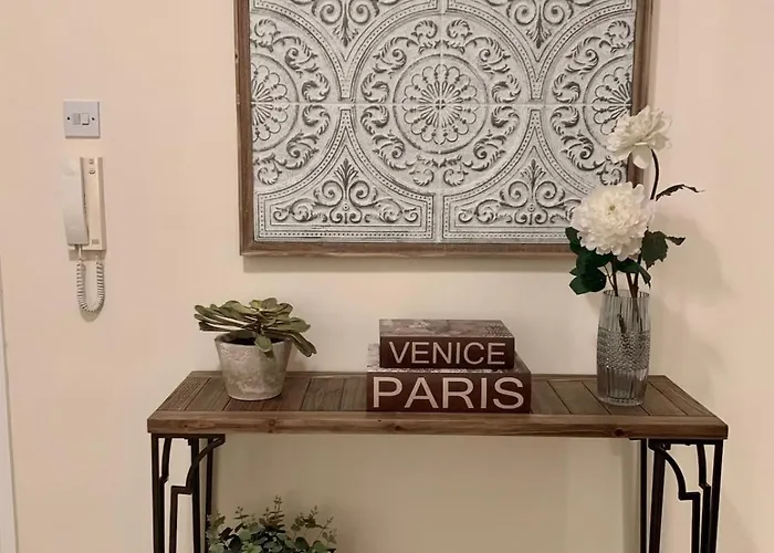 Διαμέρισμα Stylish Well-equipped 2-bed Flat In Nicosia Centre Strovolos